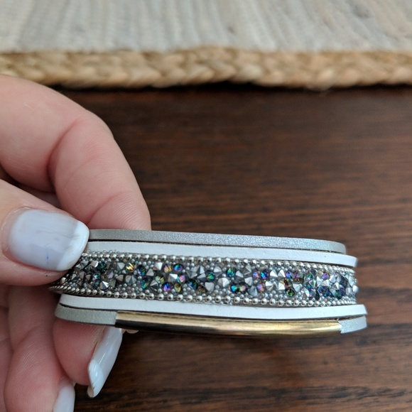 Owl with amethyst stone - Picture 6 of 7